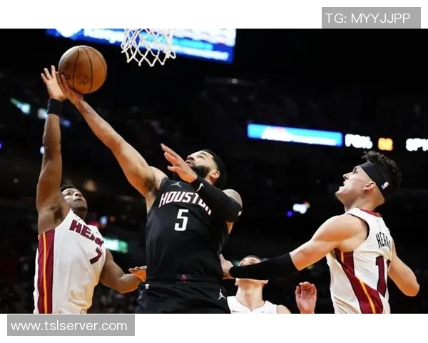 2019年3月1日火箭队对阵热火队精彩比赛录像回放分析与点评