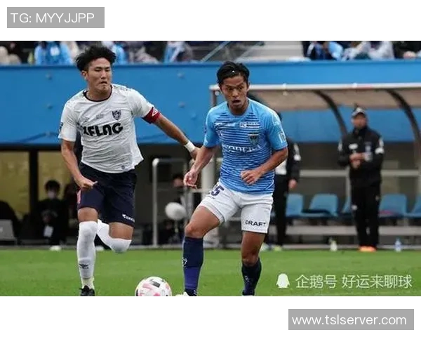 城南足球俱乐部与济州联队激战正酣期待精彩对决展现足球魅力与激情 城南足球俱乐部与济州联队激战正酣期待精彩对决展现足球魅力与激情