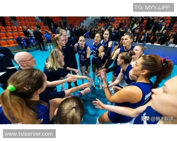 俄罗斯女排与韩国女排激战正酣谁能在国际赛场上笑到最后