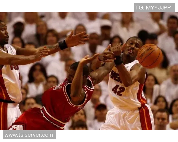 热火与公牛的对决回顾2010至2011赛季精彩瞬间与战术分析