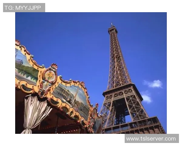 天竺青年与图圣马丁的碰撞：探索时尚与文化的交汇点